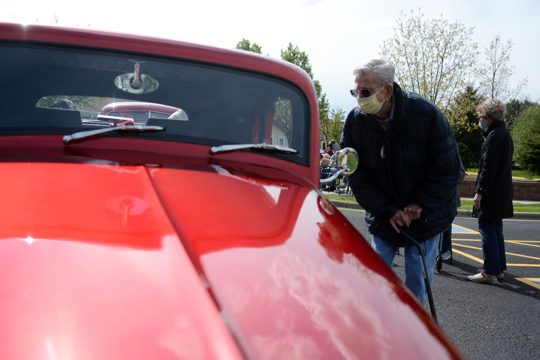 Oak Park Place classic car parade